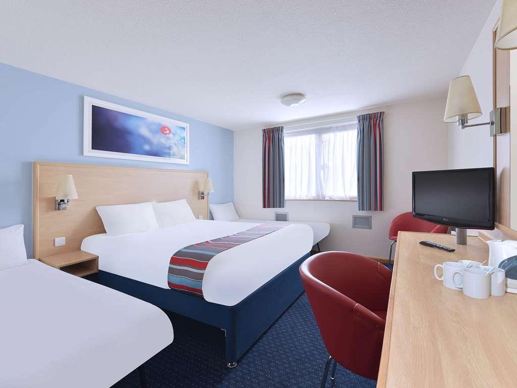 Travelodge Preston Chorley Chorley  Kamer foto